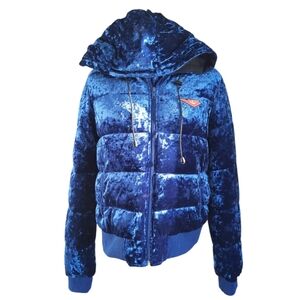 NWOT Forever21 x Pony M puff jacket . Velvet‎ spring street wear